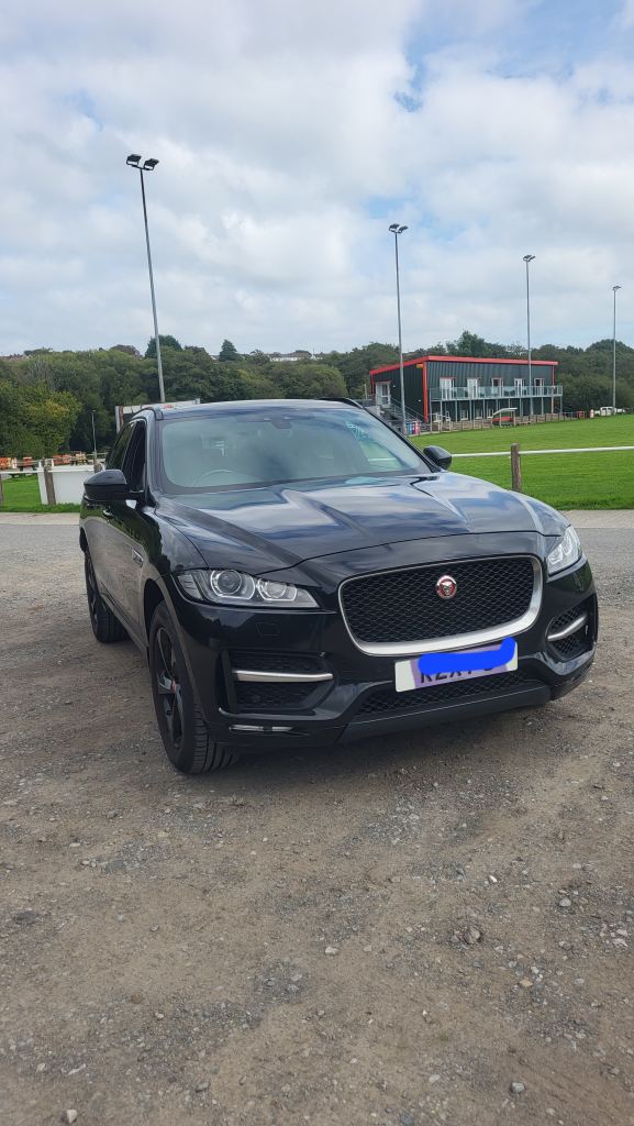 Jaguar, F-PACE, R Sport D, 2016, Manual, 1999 (cc), 5 doors
