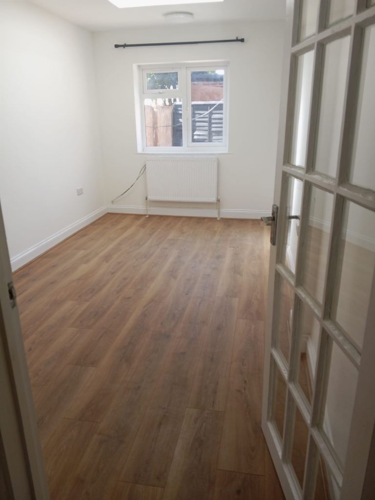 2Bed Room Apartment TW3 2PP