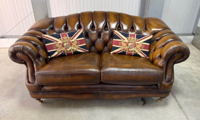 Vintage Style Brown Leather Chesterfield 2-Seater Sofa