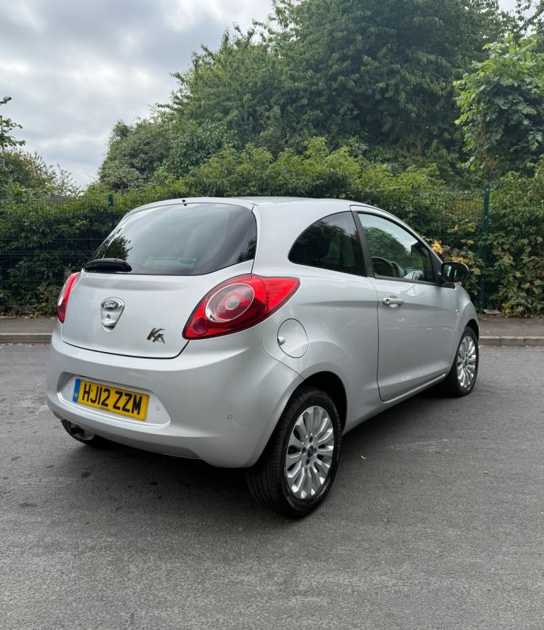 Ford, KA, Hatchback, 2012, Manual, 1242 (cc), 3 doors
