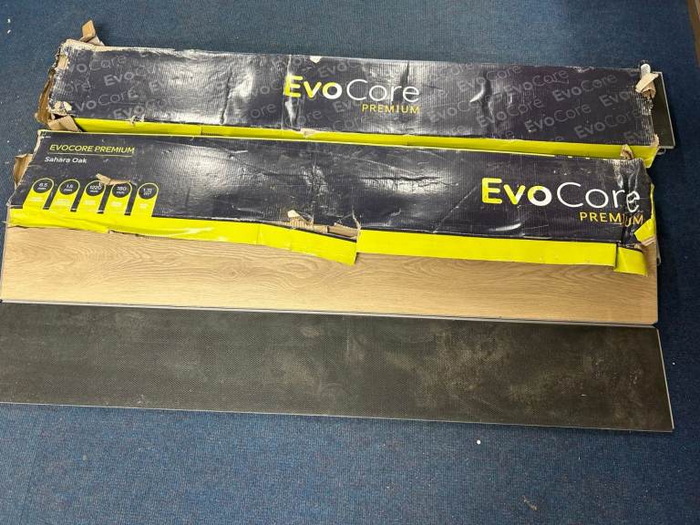 Oak Laminate Flooring