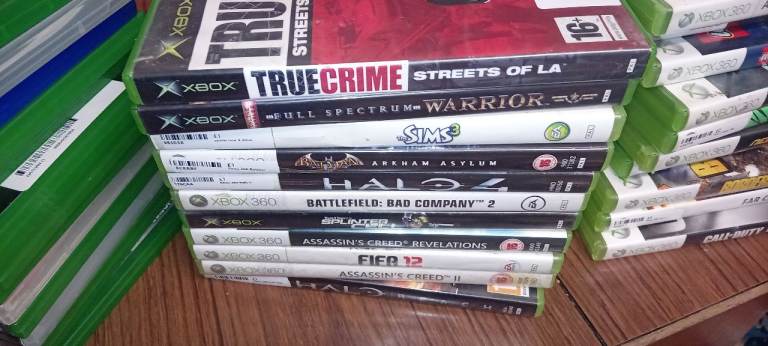Xbox 360 Games Bundle - True Crime, Sims, Halo, FIFA & More