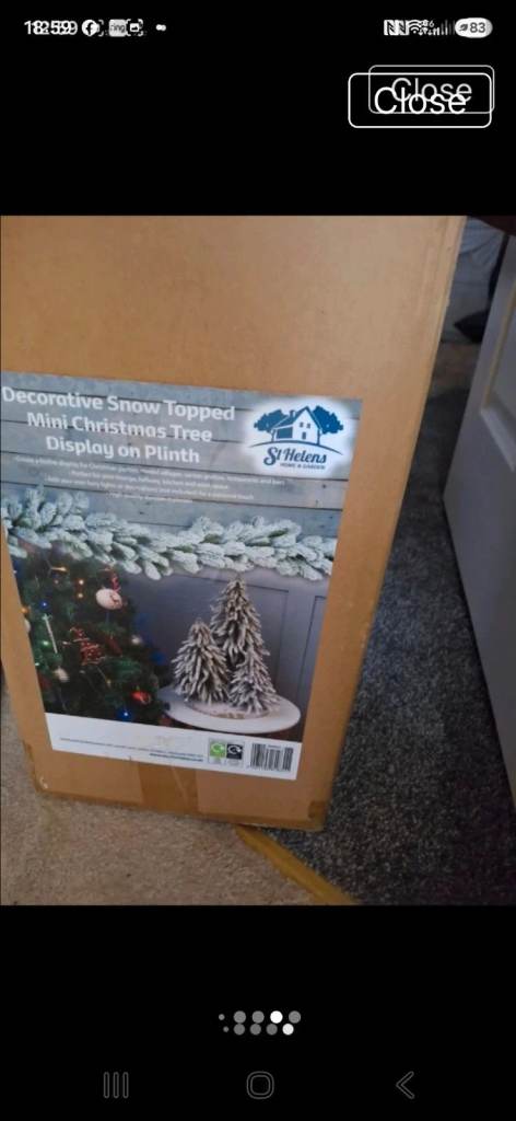 St Helens Snow Topped Mini Christmas Tree with Lights – NEW