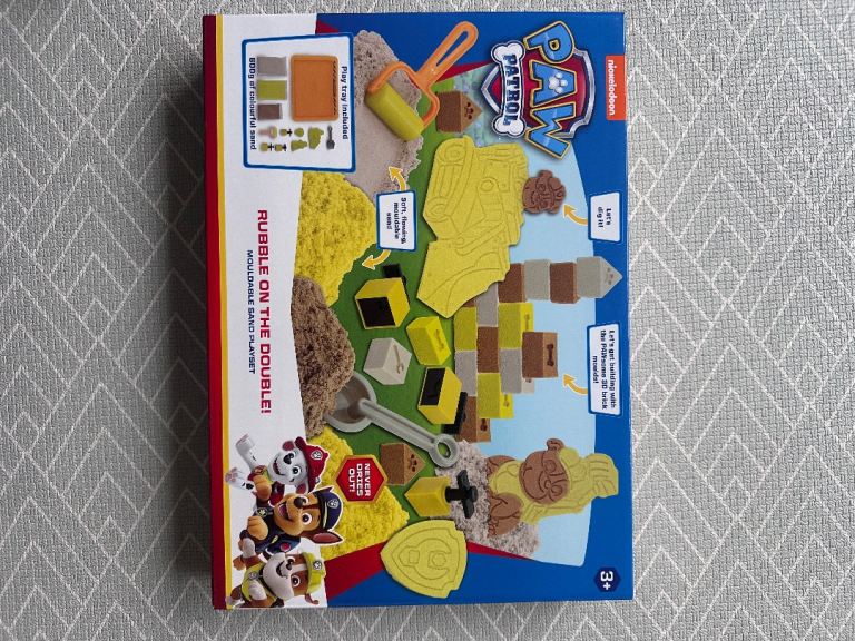 Paw Patrol Rubble 'On The Double' Mouldable Sand Playset – NEW