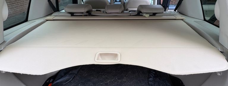 Land Rover Freelander 2 parcel shelf load cover