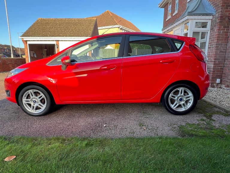 Ford Fiesta 1.0 Zetec – FSH – £20 Road Tax – 5 Door – Long MOT – Lovely Car