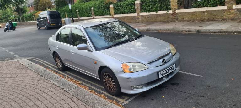 Honda Civic 2003 1.3 Petrol Hybrid Manual MOT til January 27th 2027