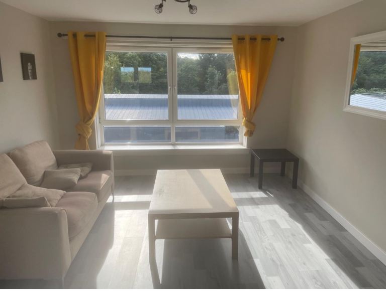 Single room in a three bed flat. 