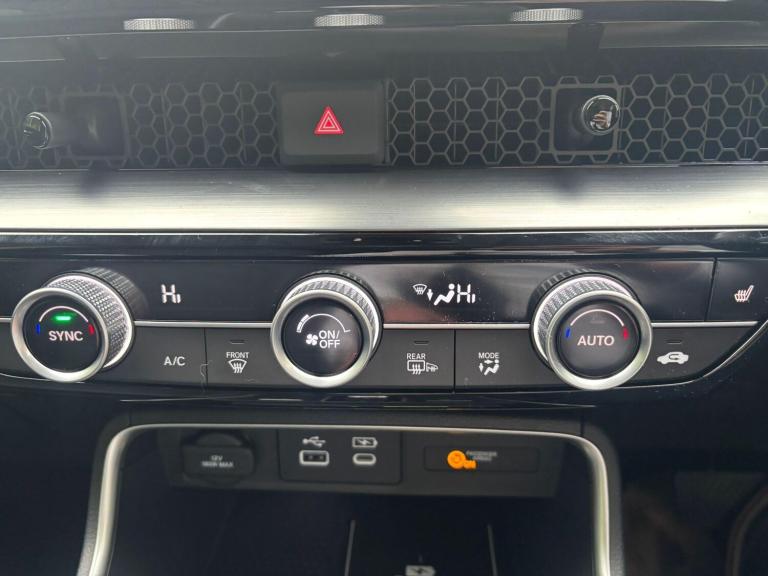 2024 Honda CR-V 2.0 h i-MMD Elegance SUV 5dr Petrol Hybrid eCVT 4WD Euro 6 (s/s) (184 ps) ESTATE ...