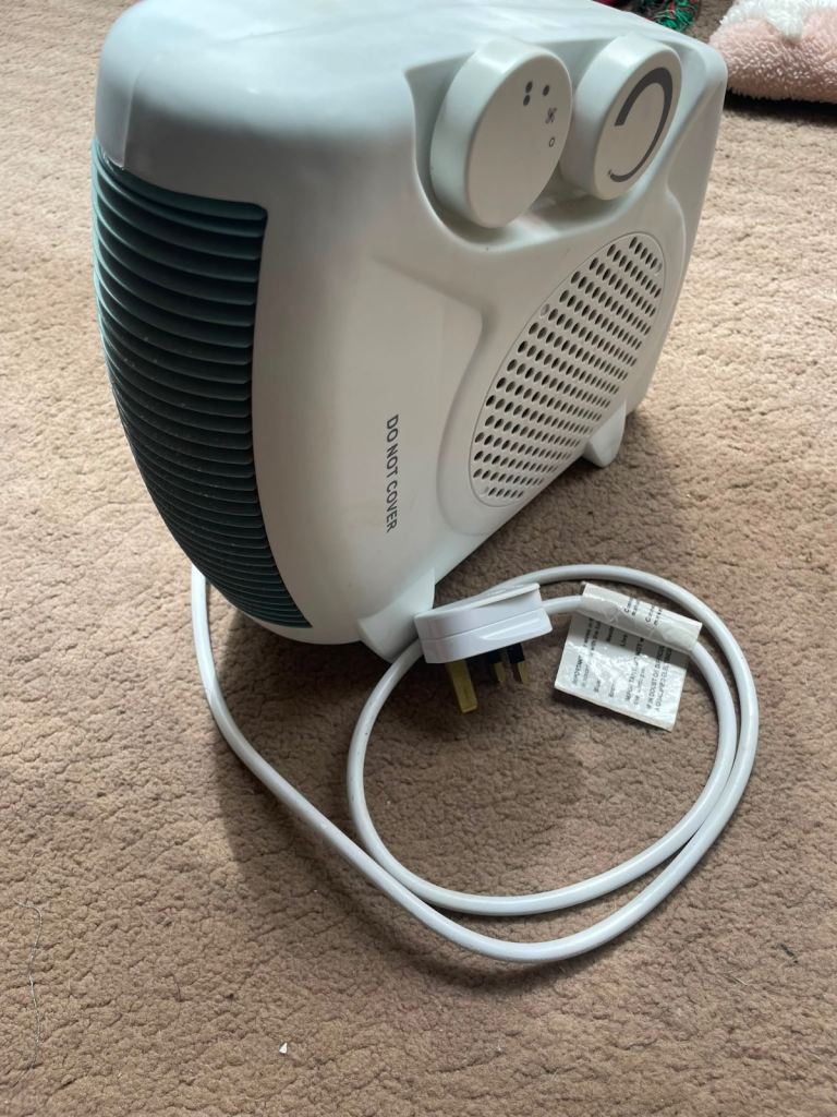 White Electric Fan Heater – Good Condition