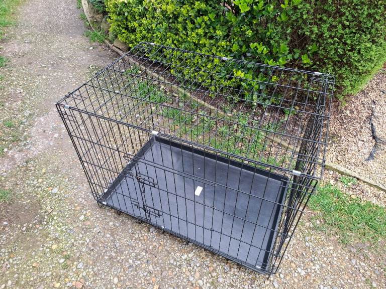 Milo and Misty Folding Metal Dog Crate