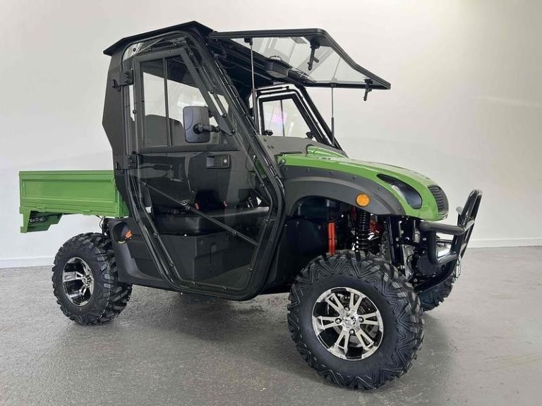 Electric Wheels Nipper Lite 4x4 UTV Gator