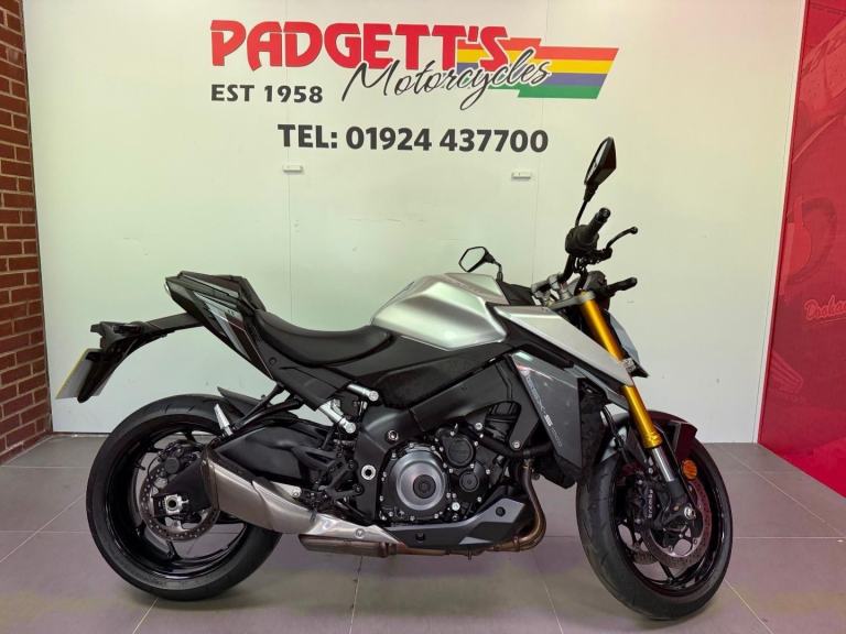 2021 Suzuki GSX-S1000