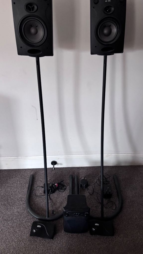 ​Addicon 4200 RF Wireless Speakers x3 Includes Speaker Stands 863MHz