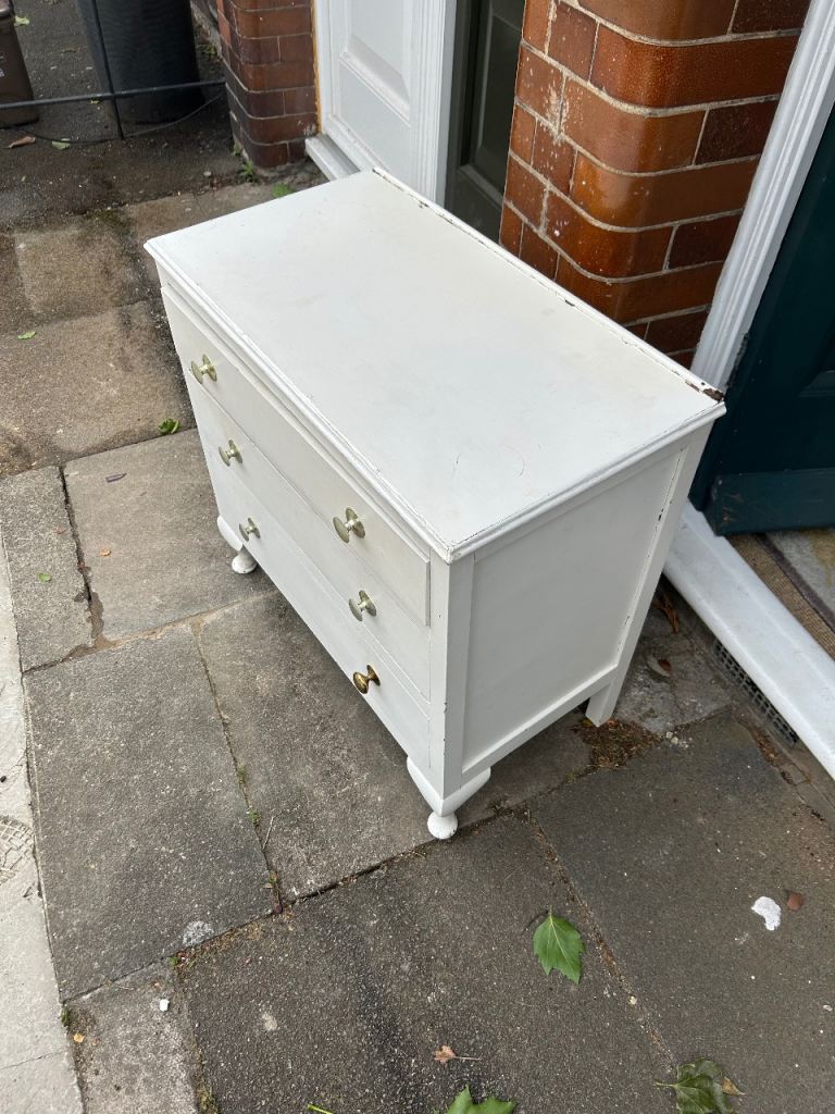 Chest of drawers collection only