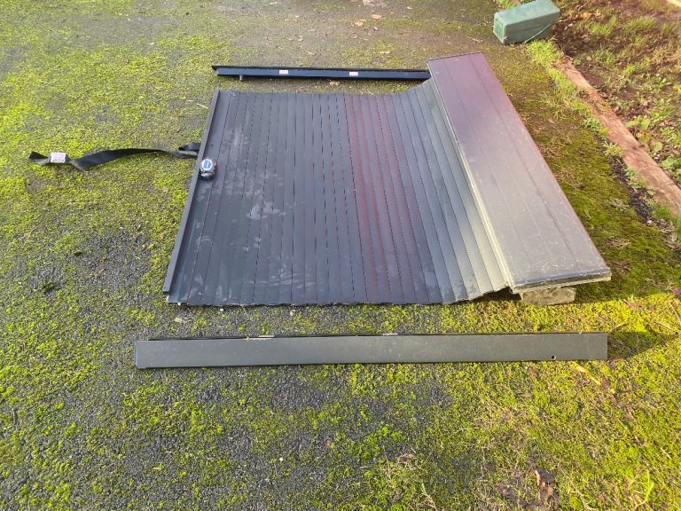 Roll top  cover suit Mitsubishi l 200