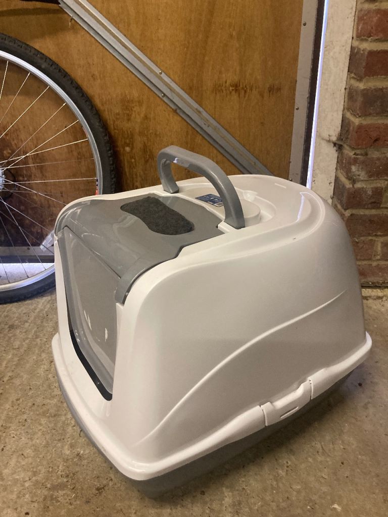 cat litter tray