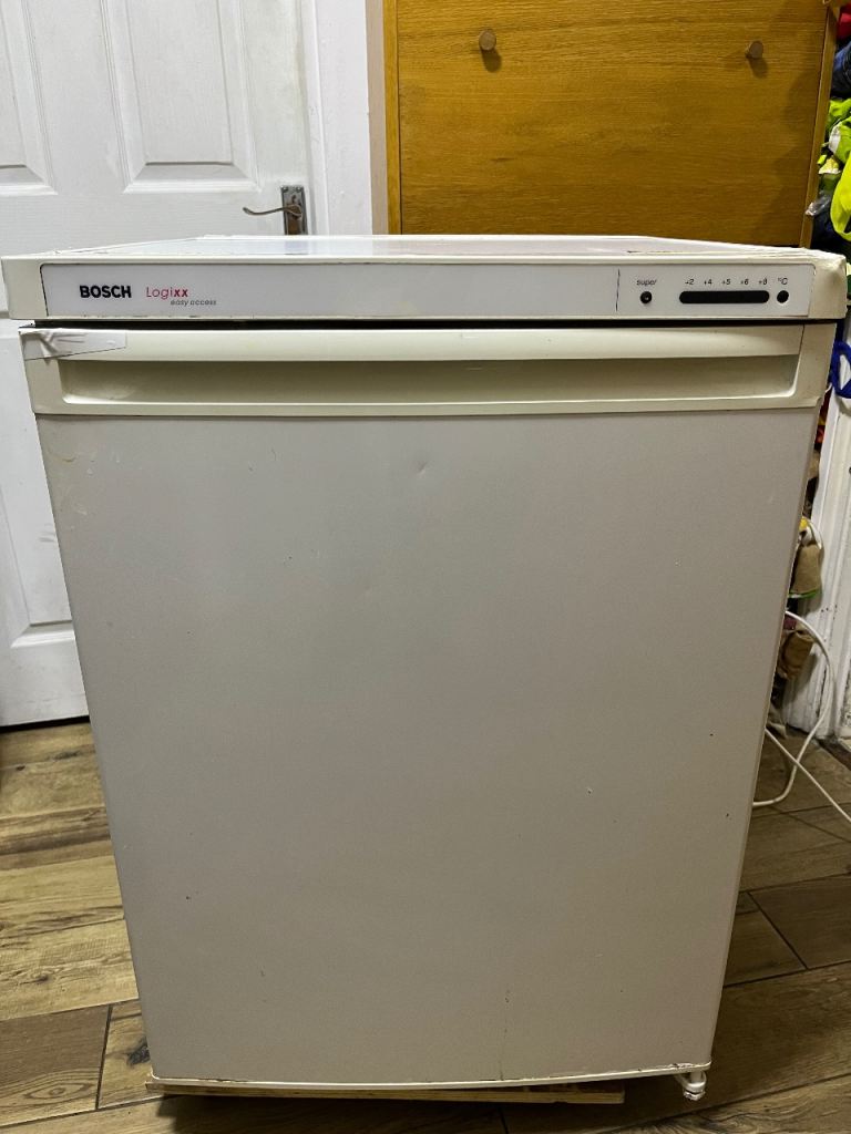 Bosch undercounter fridge