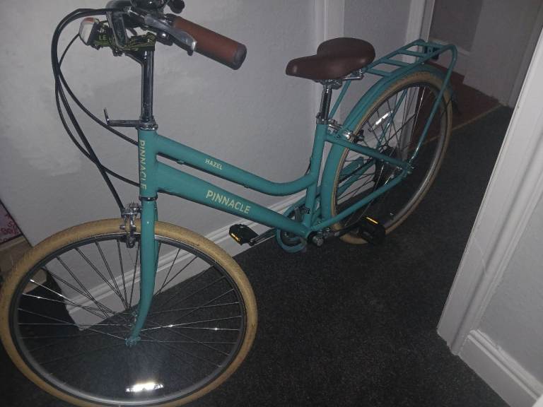 Pinnacle City Bike – Teal, Good Condition