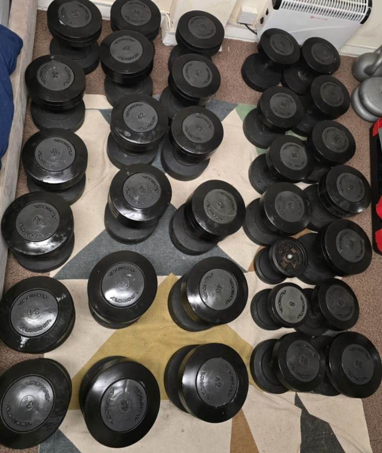 Commercial Technogym Dumbbell Set + Racks (Up to 46kg) – Need Gone This Weekend