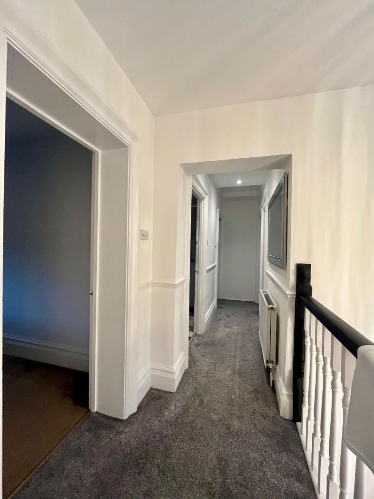 Rent 5 Bedroom House - Totman’s Road, Cuffley EN6