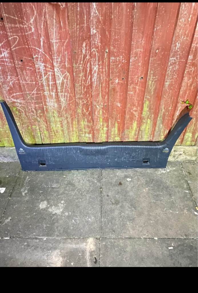 Vw Golf MK6  Hatchback Rear Boot Catch Trim