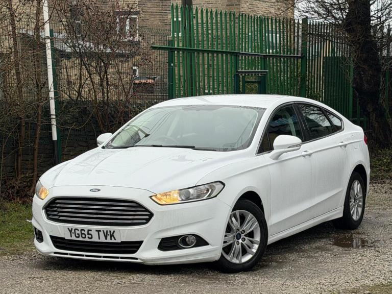 2015 Ford Mondeo 2.0 TDCi Zetec Euro 6 (s/s) 5dr HATCHBACK Diesel Manual