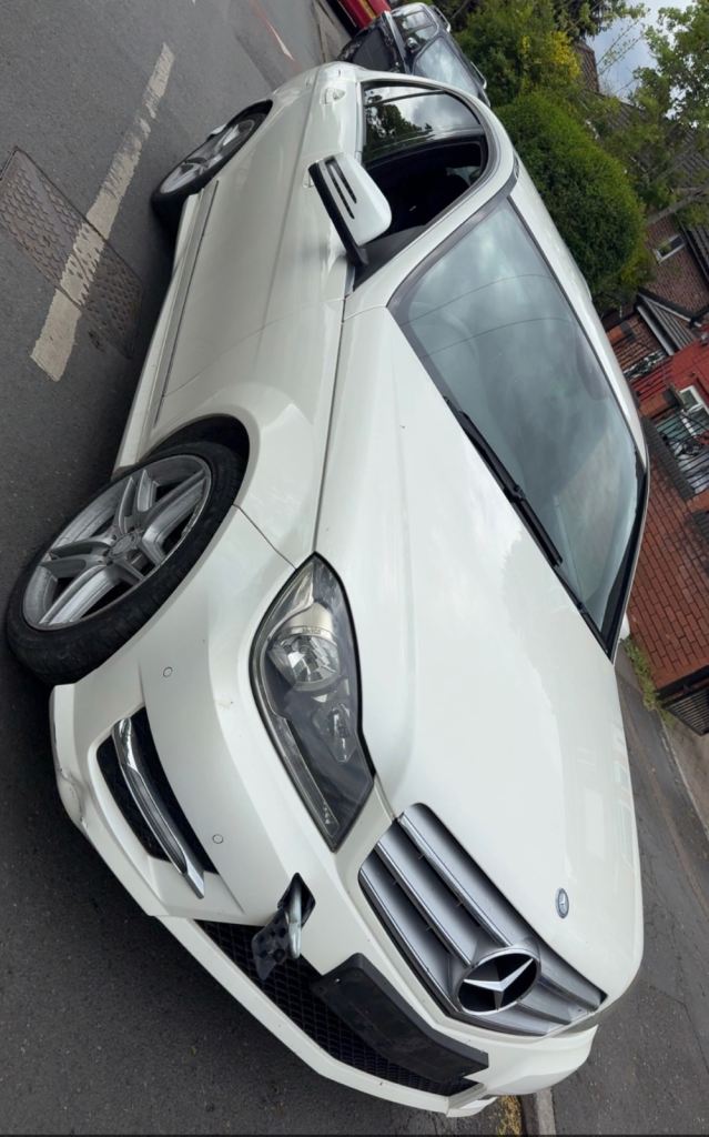 2012 Mercedes C250 2.1 CDI Turbo Diesel AMG Sport Saloon in nice White Spares Export NON RUNNER
