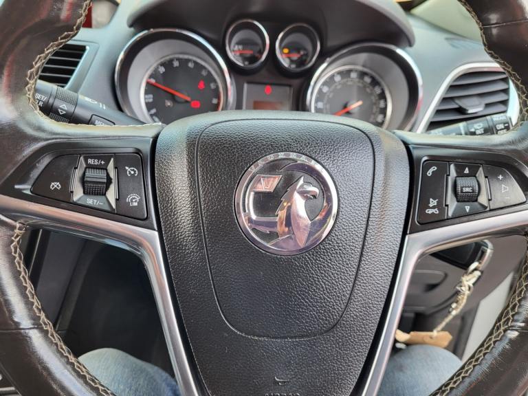 SILVER VAUXHALL MOKKA 1.6 SE LEATHER TRIM PARKING SENSORS CRUISE B/TOOTH 2015