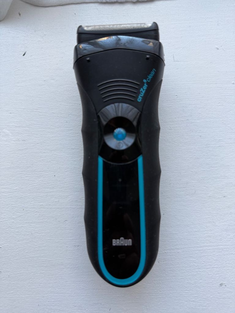 Braun CruZer5 Clean Shave Men's Electric Shaver