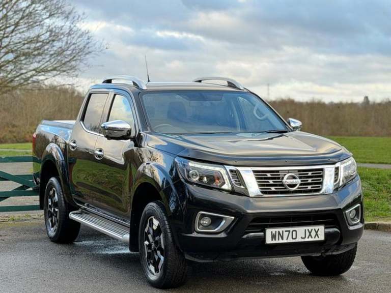 2020 Nissan Navara Double Cab Pick Up Tekna 2.3dCi 190 TT 4WD Auto PICK UP DIESEL Automatic