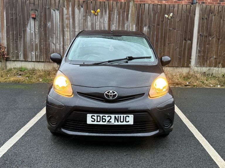 Toyota, AYGO, Hatchback, 2012, Manual, 998 (cc), 3 doors