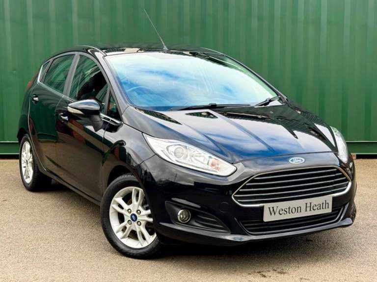 2016 Ford Fiesta 1.0T EcoBoost Zetec Hatchback 5dr Petrol Manual Euro 6 (s/s) (100 ps) Hatchback ...