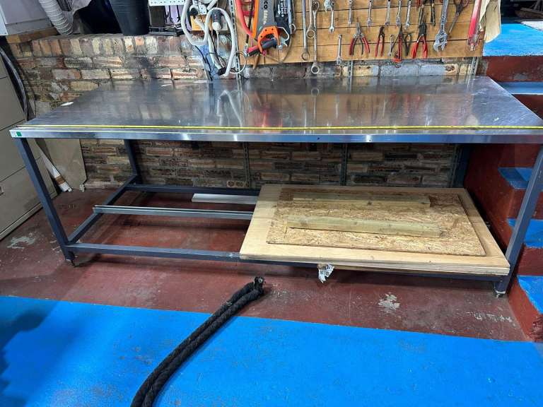 Stainless Steel Work Bench 