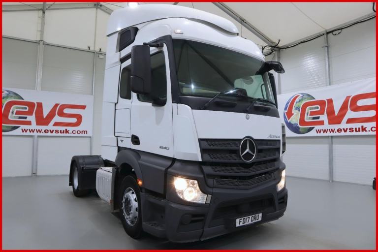2017 (17 PLATE) Mercedes Benz ACTROS 1840 4x2 Euro 6 Tractor Units