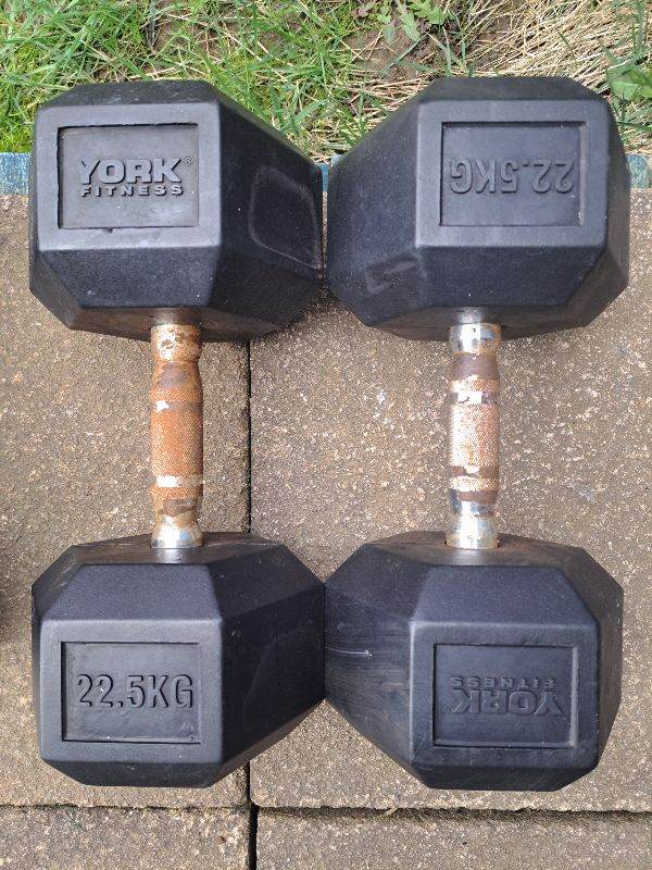 Hex dumbbells 2x22.5kg 