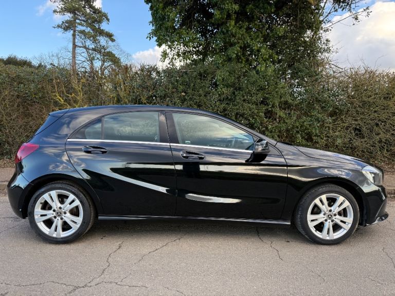 Mercedes-Benz, A CLASS, Hatchback, 2016, Manual, 1461 (cc), 5 doors