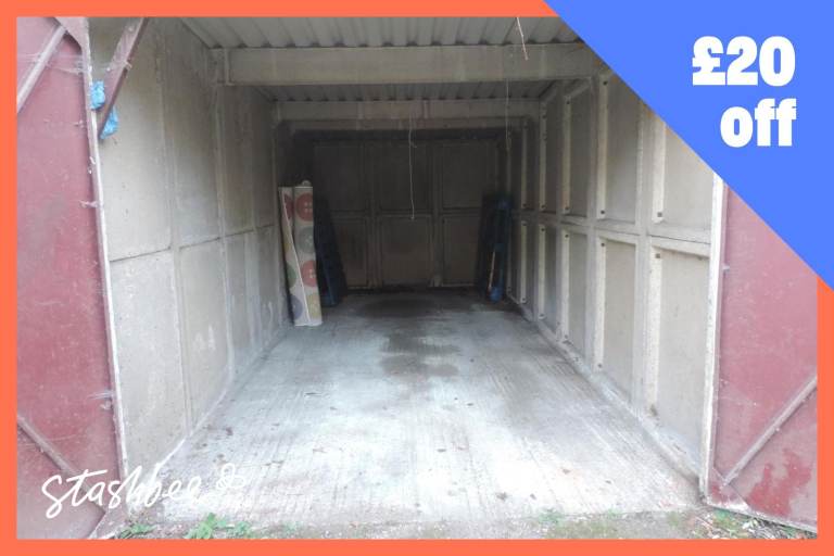 Garage to rent in London (N1) | Stashbee