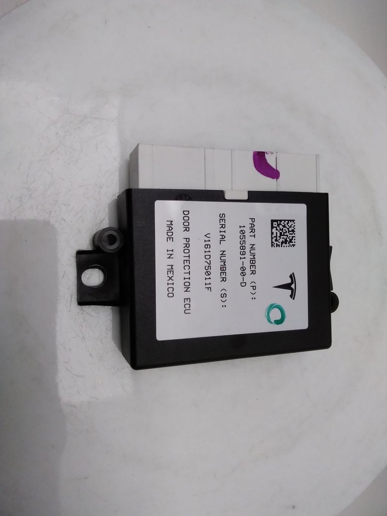Tesla Model X Rear Left Door Protection Ecu Control Unit 1055891-00-D (Tesla ,