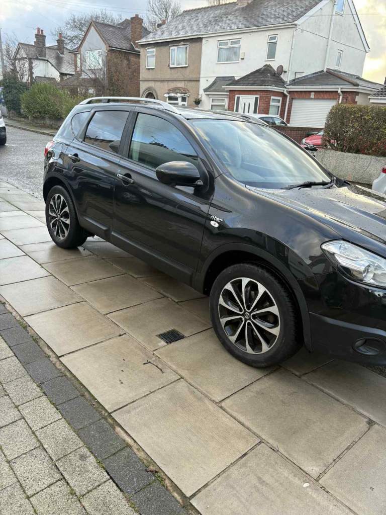 Nissan, QASHQAI, Hatchback, 2013, Manual, 1461 (cc), 5 doors