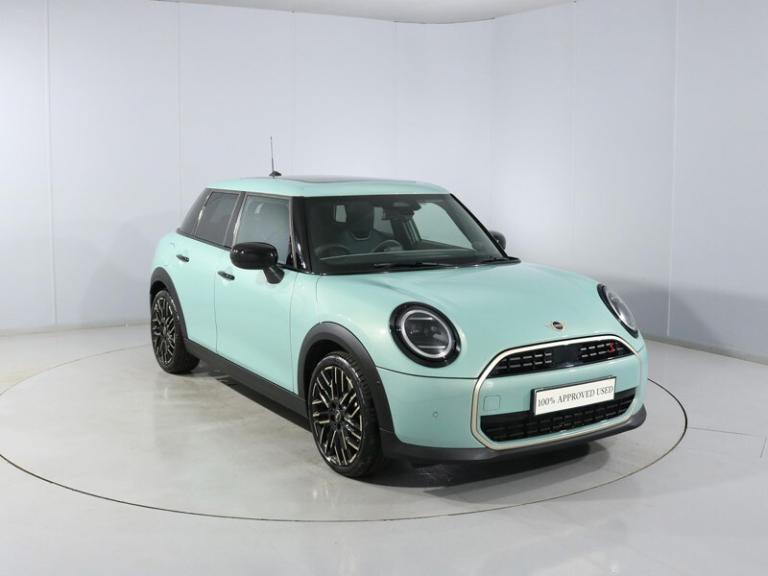 MINI COOPER 2.0 S Exclusive 5dr Auto