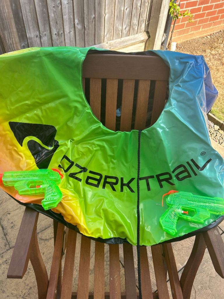 Ozark Trail Water Tag Vest with Water Pistols – Good Condition