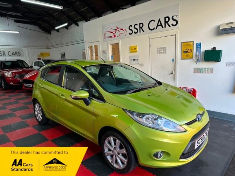 Ford Fiesta 1.25 Zetec Hatchback 5dr Petrol Manual (129 g/km, 81 bhp)