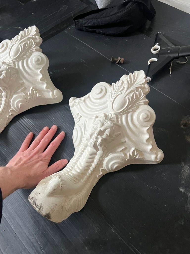 Set of 4 Cast Iron Bathtub Feet – White, Good Condition | in Kennington ...