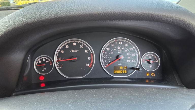 Vauxhall, VECTRA, Hatchback, 2007, Manual, 1796 (cc), 5 doors