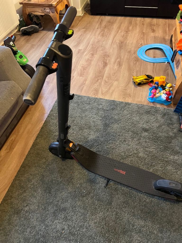 Ninebot e scooter 