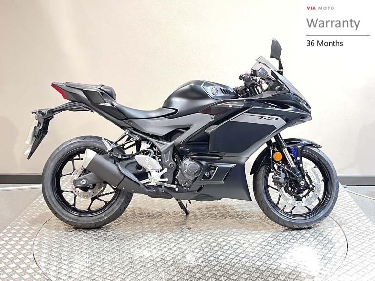 YAMAHA  R3 - 2026 - 0 miles