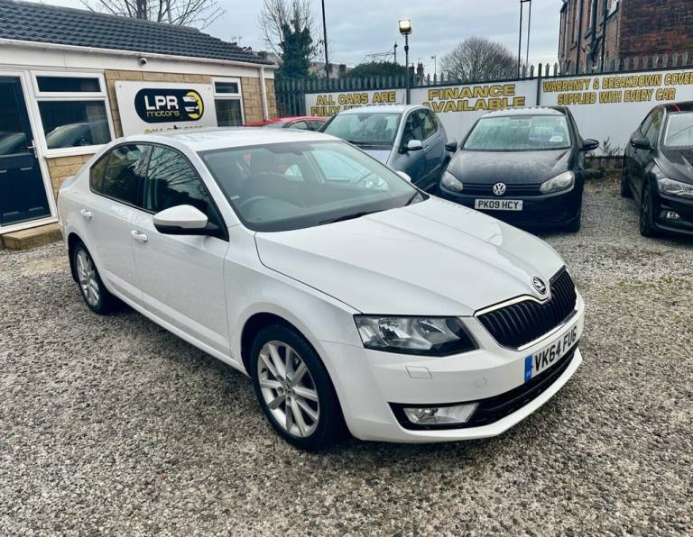 2014 Skoda Octavia 2.0 TDI Elegance Hatchback 5dr Diesel DSG Euro 5 (s/s) (150 ps) Hatchback Dies...
