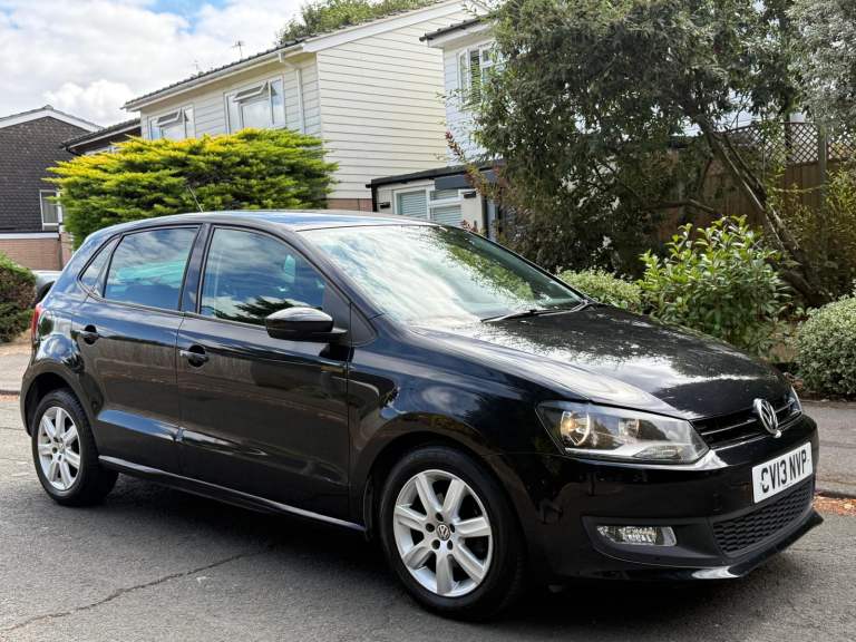 Volkswagen, POLO, Hatchback, 2013, Semi-Auto, 1390 (cc), 5 doors