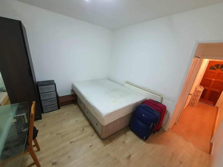 To Let – Ground Floor Maisonette